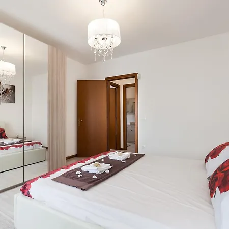 Apartament Alexander *